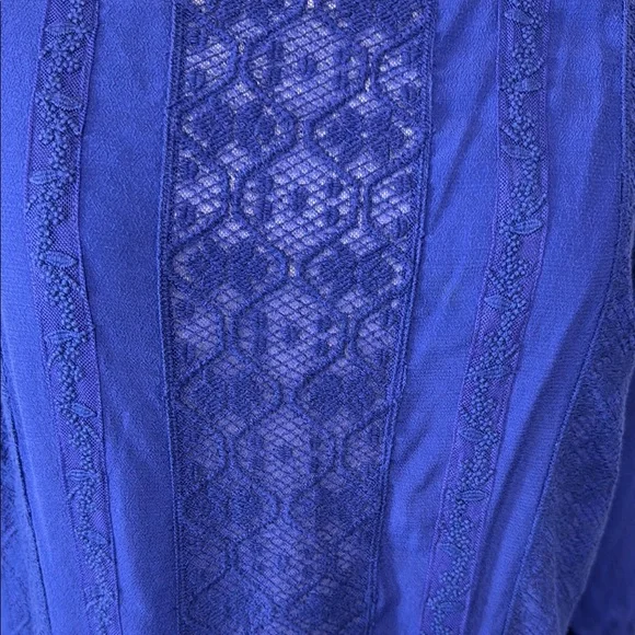 Anthropologie Women's Blue Lace Top - Picture 6 of 6